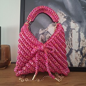 Gehaakte crossbody tas | Roze iriserend