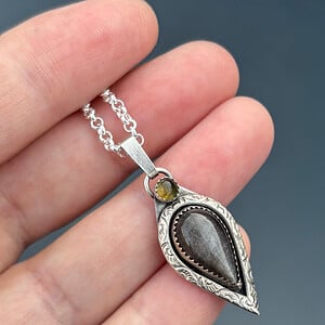 Handgemaakte zilveren hanger met Zilver Obsidiaan & Citrien