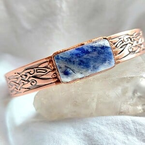 Koper-/magneet armband met sodaliet