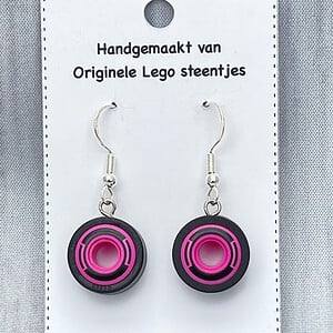 LEGO oorbellen Formule 1 bandjes - Roze