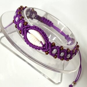 Macrame armband paars met schelp