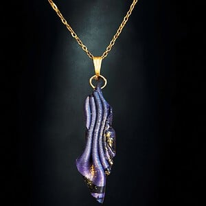 Paars zwarte hanger - speciaal juweel - slechts één exemplaar - geschenk verjaardag vriendin - handgemaakte halsketting
