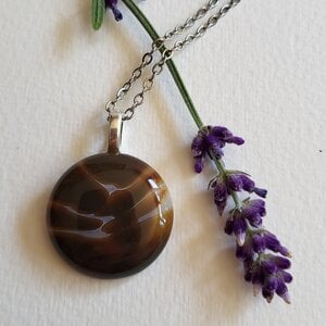 RVS ketting met uniek "Bruine Stenen" glas hanger