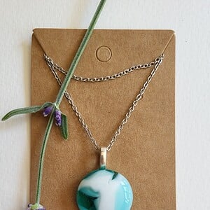RVS ketting met uniek "Cayo Sal Herinneringen" glas hanger