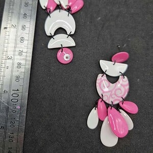Statement piece oorbellen handgemaakt van polymeer klei
