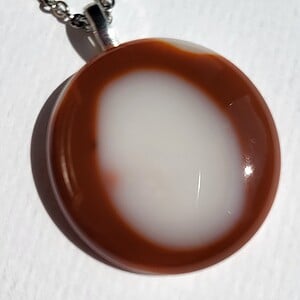 Uniek "Terracotta Halo" glasfusing hanger