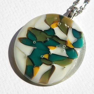RVS ketting met uniek "Wilde Mozaïek 002" glasfusing hanger
