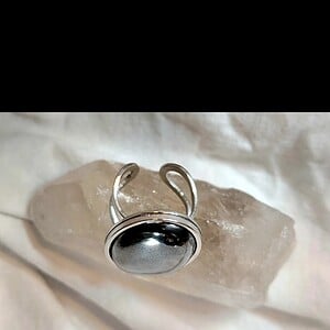 Verstelbare ring met hematiet