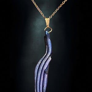 Zwart/paarse hanger - slechts één exemplaar - speciaal juweel - geschenk verjaardag vriendin - handgemaakte halsketting