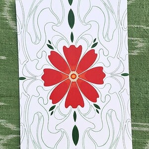 Art Nouveau Flower A6 Kaart, Rode Bloem, Groene Decoratie Potlood Tekening