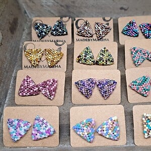 Confetti oorknoppen – diverse kleuren
