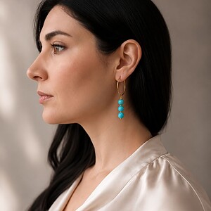 Creolen met turquoise jade kralen - uniek en handgemaakt