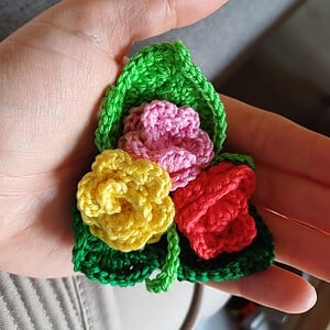 Haakpatroon Roosje met blaadjes