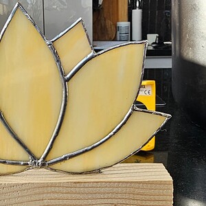 Lotusbloem. Glas in lood/tiffany. Uniek