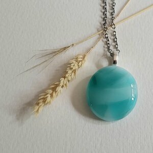 RVS ketting met uniek "Cayo Sombrero Herinneringen" glas hanger