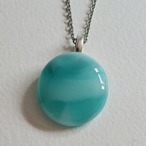 RVS ketting met uniek "Cayo Sombrero Herinneringen" glas hanger