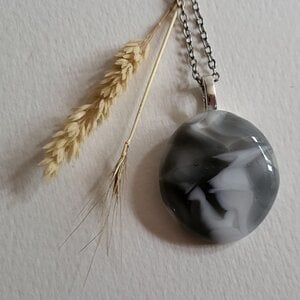 RVS ketting met uniek "Grijze Dans" glas hanger
