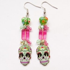 Halloween oorbellen met doodshoofdjes – vrolijke, unieke oorhangers