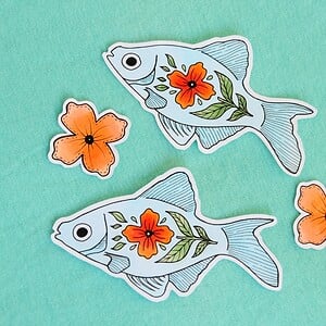 Hand getekende Sticker Set, Blauw Oranje Vissen en Bloemen