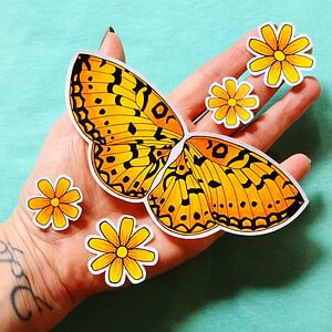 Hand getekende Sticker Set, Oranje Vlinder Vleugels, Bloemen