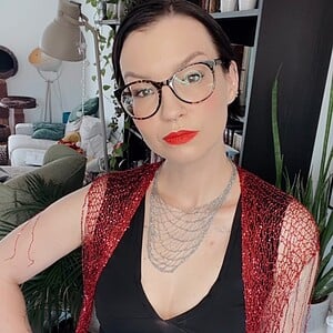Handgemaakte sjaal met pailletten - deep rood