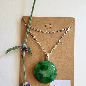 RVS ketting met uniek "Groen knal" glas hanger