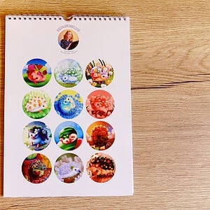 Verjaardags kalender bloemen egels A4