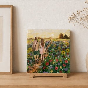 Wandeling door het bloemenveld | Handgeschilderd tegeltje