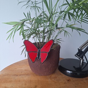 Glas in lood vlinder - rood