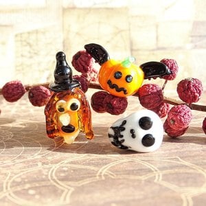 Handgemaakte Halloween glaskralen – set van 3 lampwork kralen