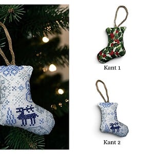 Handgemaakte kerstsok kersthanger 8 cm – Delftsblauw borduurwerk 1
