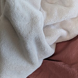 🤎Handgemaakte wiegdeken Terra – katoen linnenlook & zachte wellness fleece | 75 x 100 cm