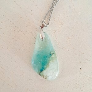 Oceaan - zee hanger ketting: handgemaakt licht aqua blauw glazen sieraad, op zee geïnspireerd betekenisvol cadeau