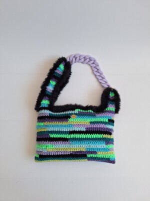 Gehaakte asymmetrische tas paars