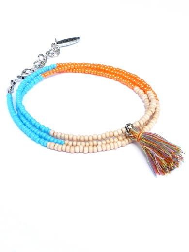 Armband met turquoise, oranje, beige rocailles. Handgemaakte polsband… - 139664 Armband met turquoise, oranje, beige rocailles. Handgemaakte polsband met kwastje, 3 rijen wikkelarmband, vriendschapsarmband, zilverkleurig