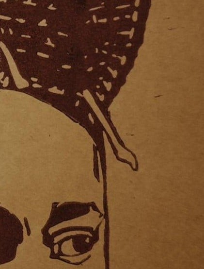 Afrikaanse linoprint Mangbetu Queen – handgedrukt portret op kraftpapier, A4-formaat, gesigneerd