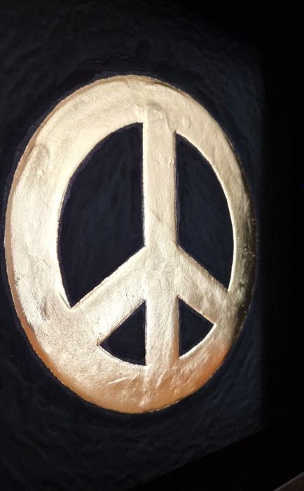 Peace logo 23ct goud verguld kunstwerk in lijst
