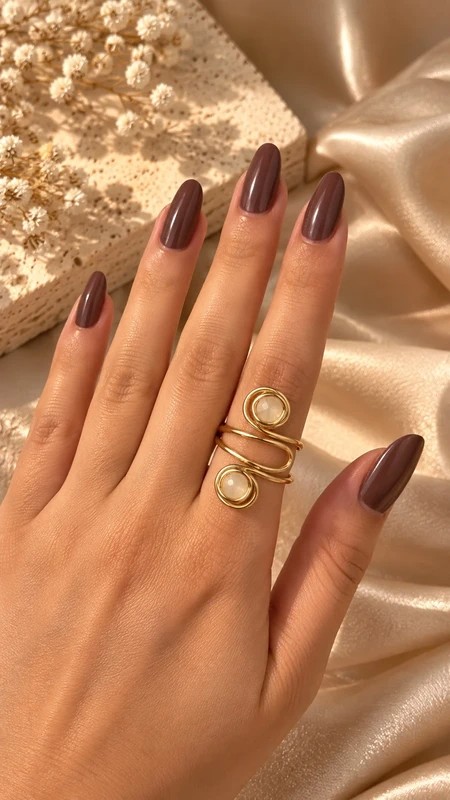 Handgemaakte Gouden Spiraalring met Beige Stenen | Unieke Statement R… - 151148 Handgemaakte Gouden Spiraalring met Beige Stenen | Unieke Statement Ring