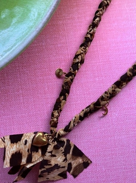 Gevlochten panterstof ketting - 102266 Gevlochten panterstof ketting