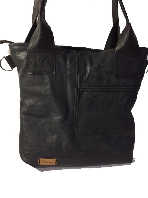 Tassen met een verhaal – Herinneringstassen van vintage kleding & leer Handgemaakt van gerecycled materiaal met emotionele waarde.