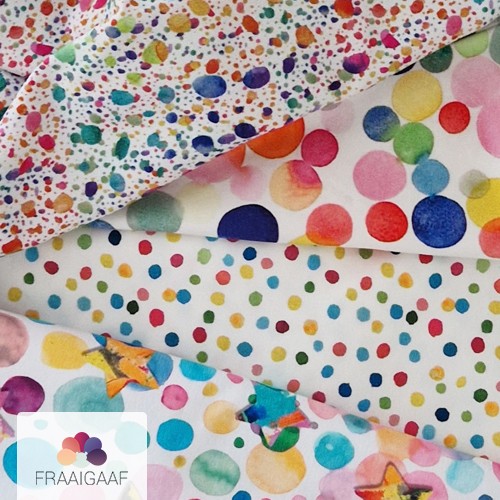 Vlaggenlijn Splatter of Colors | Kleurrijke slinger met vlaggetjes gemaakt van stof