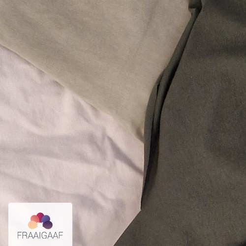 Vlaggenlijn Wandering the forest | Pastel kleur (Groen / Beige) sling… - 34403 Vlaggenlijn Wandering the forest | Pastel kleur (Groen / Beige) slinger met driehoek vlaggetjes gemaakt van stof