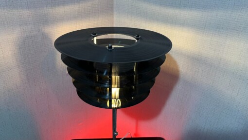 Tafellamp  "Bach" ge-upcycled van oude LP's