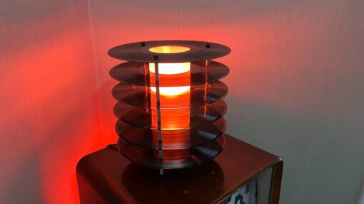 Tafellamp  "Chopin" ge-upcycled van oude LP's