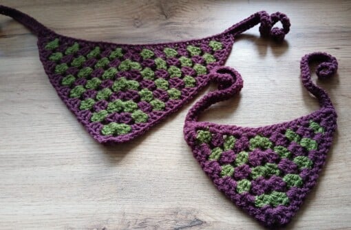 Handgemaakte Gehaakte Hondenbandana – Paars & Groen