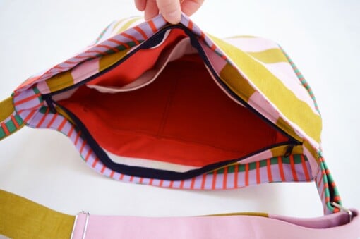 Koerierstas in 16 verschillende kleuren