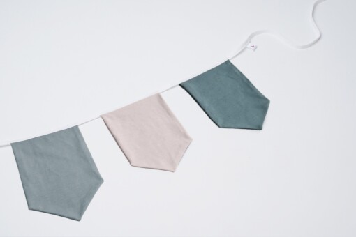 Vlaggenlijn Sandy Ocean | Blauw / Turquoise / Beige / Neutraal / Aarde tinten slinger met wimpel vlaggetjes gemaakt van stof