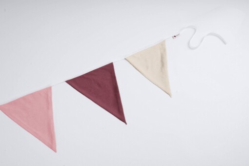 Vlaggenlijn Sweet Spring | Roze / Paars / Beige / Neutraal tinten slinger met driehoek vlaggetjes gemaakt van stof