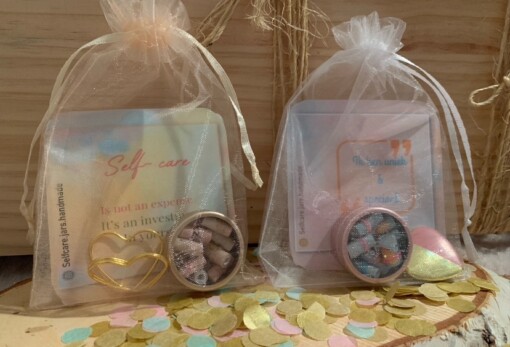 6 mini selfcare mini jars goodiebag box