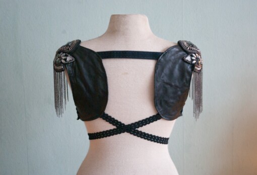 Leren Harnas met Epaulettes